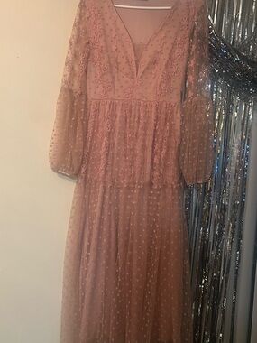 Ladies Dusty Rose Embroidered V‑Neck Long Sleeve Maxi Dress